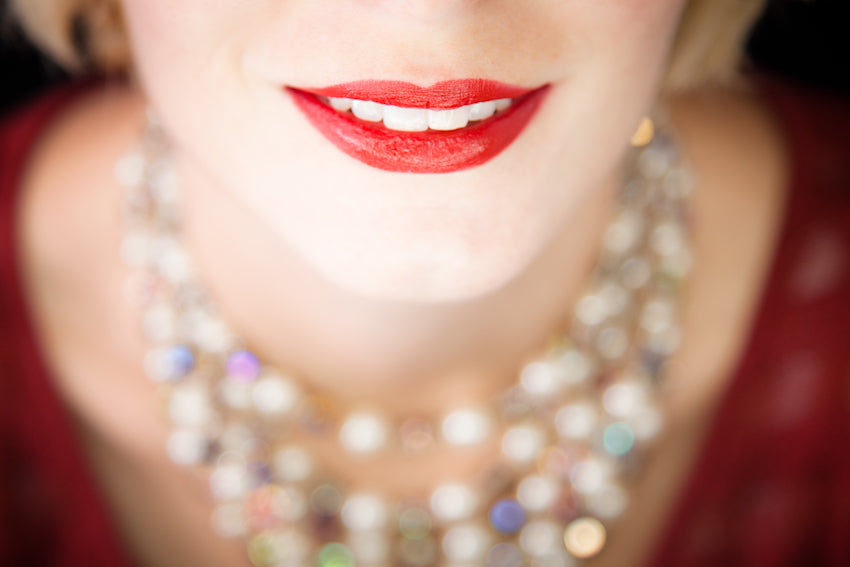 How to get that sparkling smile in time for New Years!