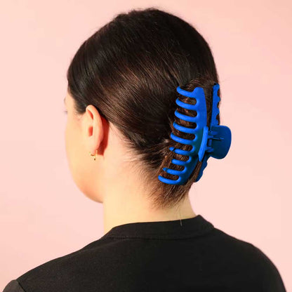 MCoBeauty Hair Claw Jumbo Matte Cobalt