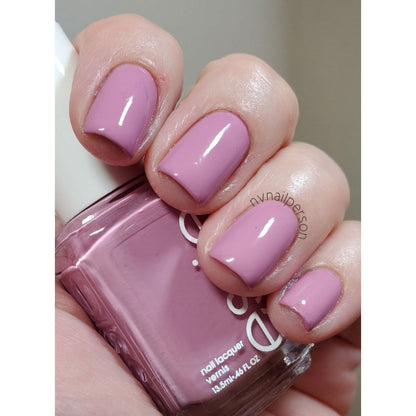 Essie Nail Polish 718 Suits You Swell 13.5ml