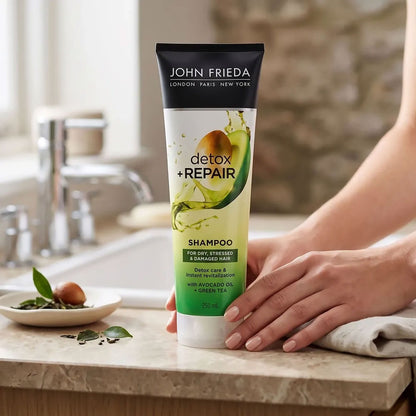 John Frieda Shampoo Detox Repair For Dry Stressed And Damaged Hair With Avocado Oil And Green Tea 250ml