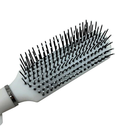 Swosh Brush Medium Tamer Compact White