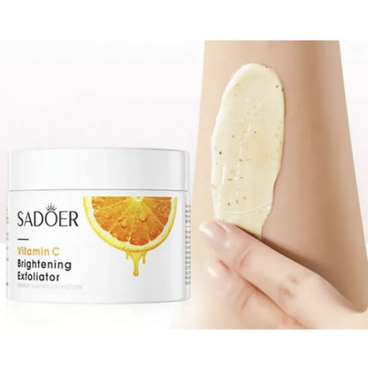 Sadoer Vitamin C Brightening Exfoliator Cream 140g