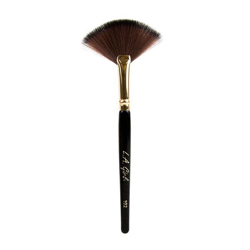 LA Girl Pro Brush Fan Brush