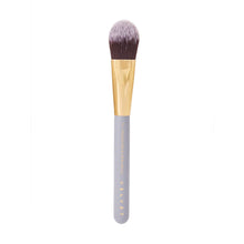Velvet Concepts F4 Foundation and Creme Brush